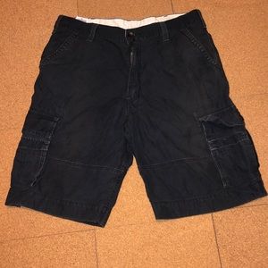 Levi’s White Tab Cargo Shorts Black